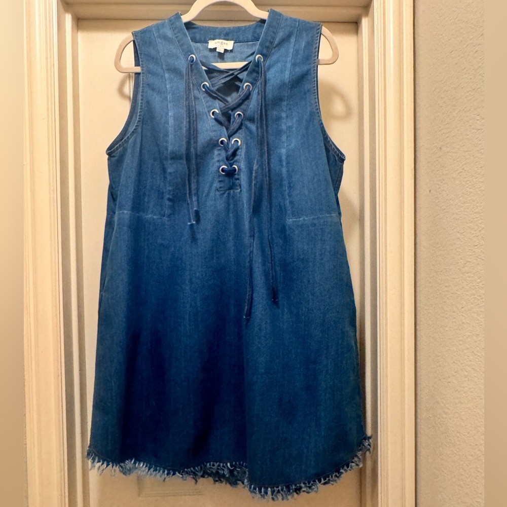 EUC Umgee Denim Sleeveless Tie Front Raw Hem Mini Dress Size Large